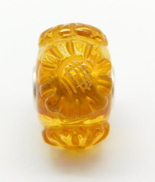 Carved Amber Flower - The Palace of Amber - live photo